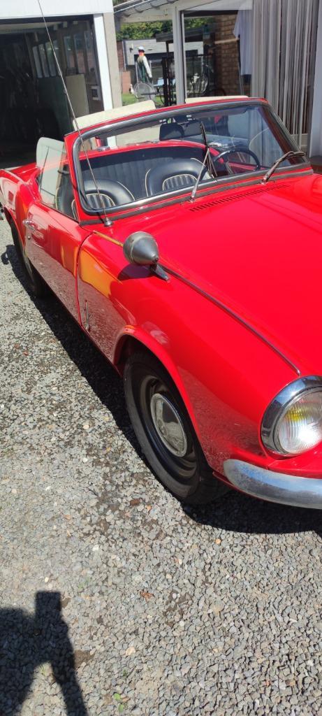 Triumph Spitfire MK3, Auto's, Oldtimers, Particulier, Triumph, Benzine, Cabriolet, 2 deurs, Handgeschakeld, Rood, Zwart, Kunstmatig leder