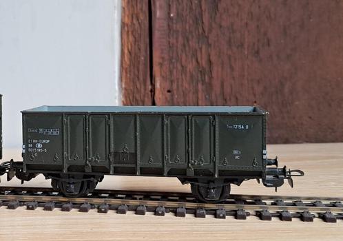 Drie Piko Belgische wagons H0 NMBS SNCB, Hobby en Vrije tijd, Modeltreinen | H0, Gebruikt, Wagon, Gelijkstroom, Piko, Ophalen of Verzenden