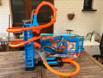 Hot Wheels Sky Crash Tower beschikbaar voor biedingen