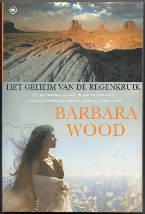 Het geheim van de regenkruik - Barbara Wood, Boeken, Historische romans, Gelezen, Ophalen of Verzenden