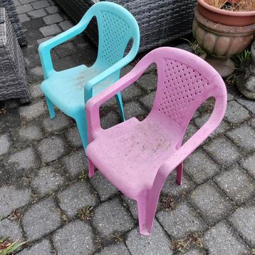kinderstoeltje beschikbaar voor biedingen