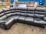 GRATIS Lederen sofa perfect staat hoek of recht, Ophalen, Zo goed als nieuw