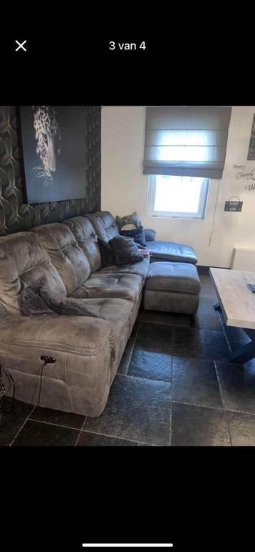 Prachtige zetel  beschikbaar voor biedingen