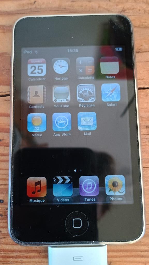 Ipod touch 2ème génération, Audio, Tv en Foto, Mp3-spelers | Apple iPod, Zo goed als nieuw, Touch, 2 tot 10 GB, Zilver, Ophalen