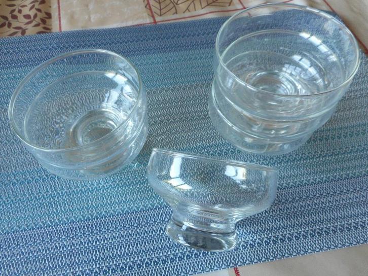 6 petites coupes à champagne, Verzamelen, Glas en Drinkglazen, Zo goed als nieuw, Ophalen of Verzenden