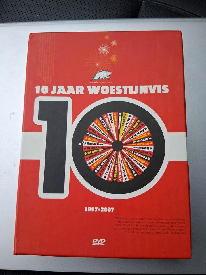 10 jaar woestijnvis dvd box, Cd's en Dvd's, Dvd's | Tv en Series, Zo goed als nieuw, Komedie, Boxset, Ophalen of Verzenden