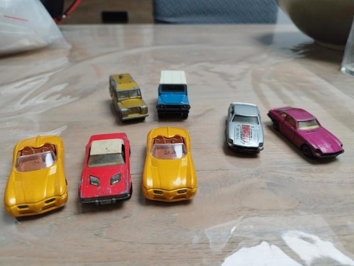 voitures miniatures Datsun Dodge Land rover divers modèles, Hobby en Vrije tijd, Modelauto's | Overige schalen, Gebruikt, Auto