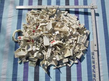 lego beschikbaar voor biedingen