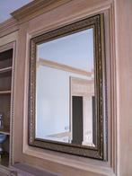 Klassieke Sierlijke Spiegel met Gouden Lijst, 50 tot 100 cm, 100 tot 150 cm, Rechthoekig, Ophalen of Verzenden