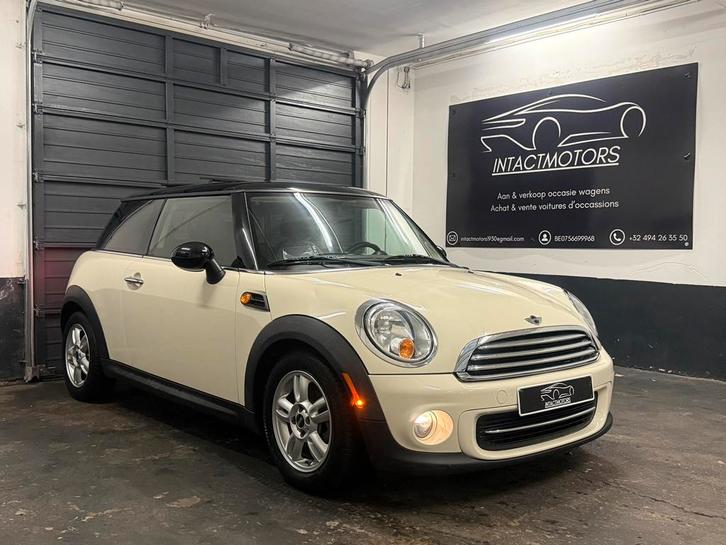 MINI Cooper R56 1.6 Benzine 81.000 KM 2012 Automaat, Auto's, Mini, Bedrijf, Te koop, ABS, Airbags, Airconditioning, Bluetooth