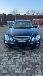 Mercedes E240 Elegance BENZINE AUTOMAAT, Auto's, Mercedes-Benz, Automaat, Leder, Particulier, Cruise Control