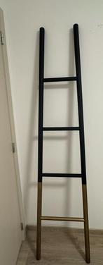 ‼️Laatste prijsHouten badkamerrek handdoekrek in ladderstijl, Huis en Inrichting, Ophalen, Zo goed als nieuw