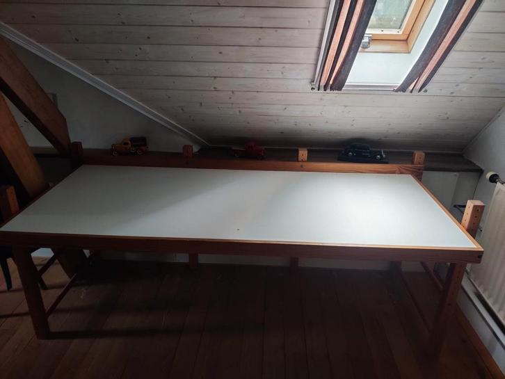 Bureau/werktafel, Huis en Inrichting, Bureaus, Gebruikt, Bureau, In hoogte verstelbaar, Ophalen