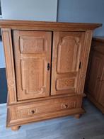 Eiken kast, Ophalen, Zo goed als nieuw, Eikenhout, Met deur(en)