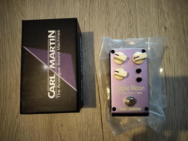 Carl Martin Purple Moon fuzz, Musique & Instruments, Effets, Comme neuf, Distortion, Overdrive ou Fuzz, Enlèvement ou Envoi
