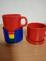 nieuw 2 rood drinkbekers 6 onderzetters geel /rood / groen, Kinderen en Baby's, Babyvoeding en Toebehoren, Ophalen of Verzenden