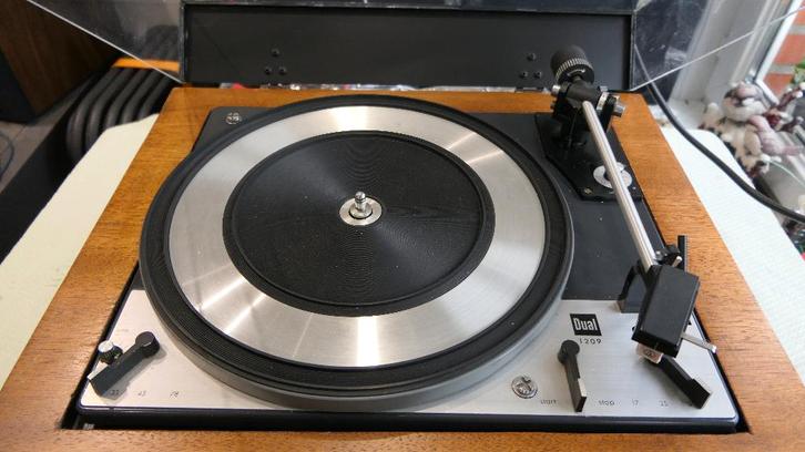 Dual platenspelers, TV, Hi-fi & Vidéo, Tourne-disques, Comme neuf, Tourne-disque, Dual, Réglage pitch, Automatique, Enlèvement ou Envoi