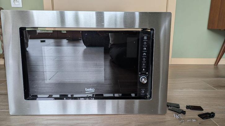 Inbouw microgolfoven magnetron Beko MOB20231BG (2021) 800W, Elektronische apparatuur, Microgolfovens, Zo goed als nieuw, Inbouw