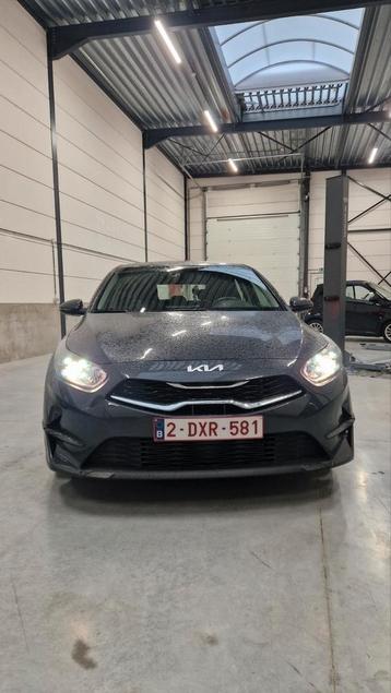 KIA CEED ️BENZINE BJ 2023. 20 000 KM beschikbaar voor biedingen