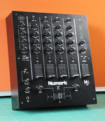 Numark M6 USB mixer