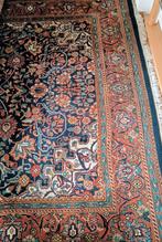 Handgeknoopt Oosters tapijt, Enlèvement