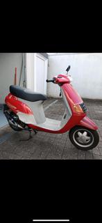Piaggio Quartz 70cc / 125cc 150cc 180cc, Fietsen en Brommers, Ophalen, Cilinder, Piaggio