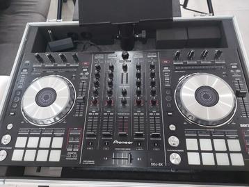 Pioneer ddj Sx met road ready flightcase + senheiser micro beschikbaar voor biedingen