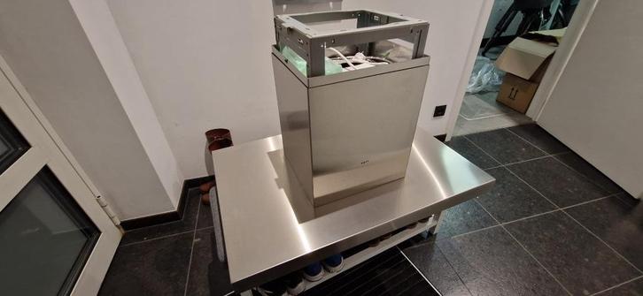 Novy Flatline 7640 Hotte îlot NOUVEAU !!!, Tickets & Billets, Concerts | Pop, Une personne, Janvier