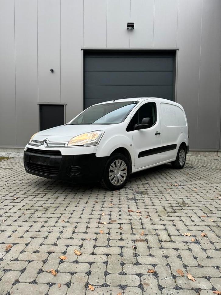 Citroen berlingo|1.6hdi|2015|euro5|ggv, Auto's, Bestelwagens en Lichte vracht, Bedrijf, ABS, Airbags, Airconditioning, Boordcomputer