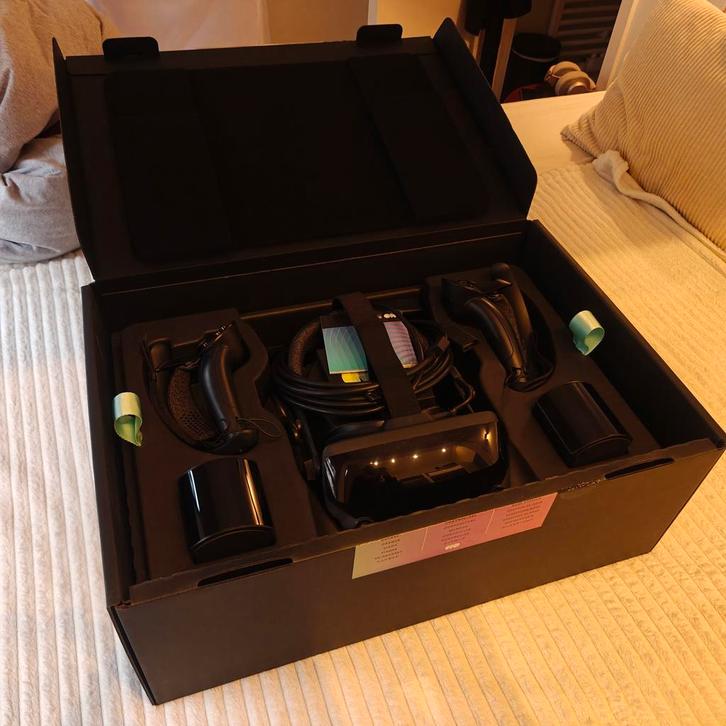 Valve Index VR (complete set), Games en Spelcomputers, Virtual Reality, Zo goed als nieuw, Pc, VR-bril, Ophalen