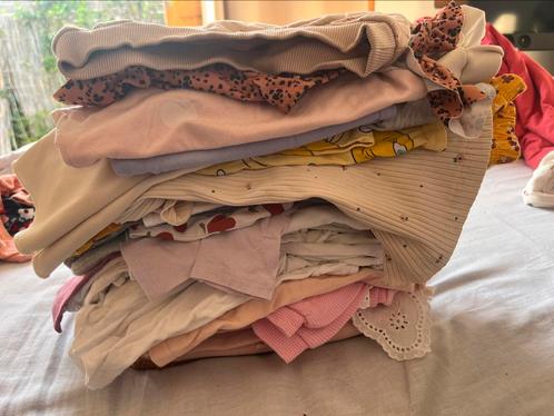 Lot vetement bebe fille 6-12 mois, Kinderen en Baby's, Babykleding | Overige, Zo goed als nieuw, Ophalen