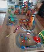 6 sets Thomas & Friends + 45 autootjes en extra sporen, Ophalen of Verzenden, Zo goed als nieuw