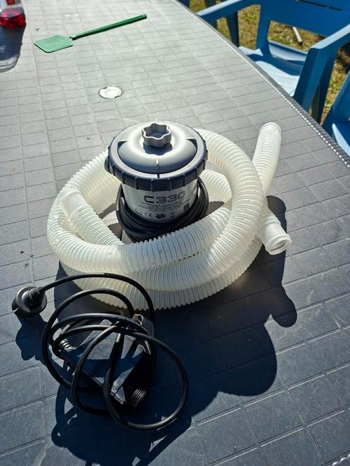 Intex C330 cartridgezuiveraar - Filtratiepomp, Tuin en Terras, Zwembad-toebehoren, Zo goed als nieuw, Zwembadpomp, Ophalen