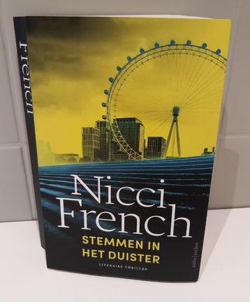 Thriller Nicci French / stemmen in het duister  beschikbaar voor biedingen