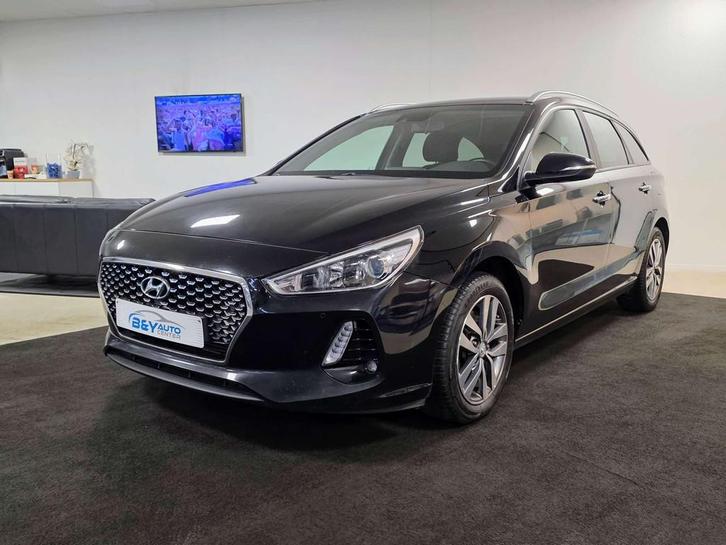 Hyundai i30 i30 Kombi 1.6 CRDI Camera /Keyless /Attache remo, Auto's, Hyundai, Bedrijf, Te koop, i30, ABS, Achteruitrijcamera