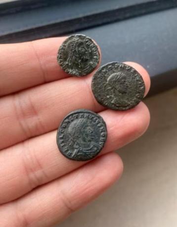 Lot laat-Romeinse bronsmunten beschikbaar voor biedingen