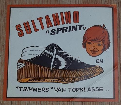 Mitacq sticker Sultanino 1977 Beverpatroelje sneakers retro, Verzamelen, Stickers, Zo goed als nieuw, Strip of Tekenfilm, Ophalen of Verzenden