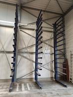 2 zeer stevige stapelrekken, Ophalen