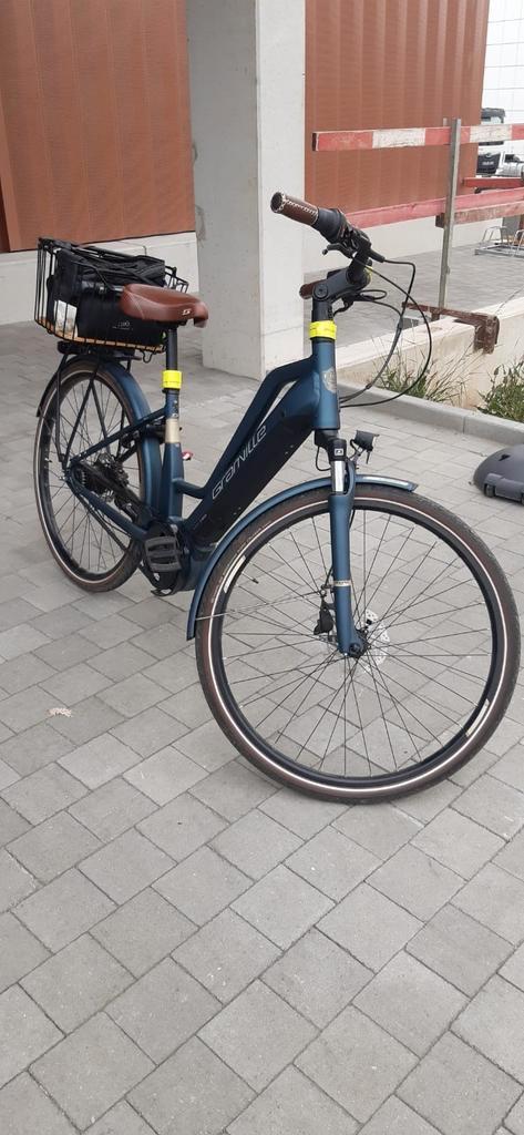 BOSCH Grandville E "10" inergreted, Fietsen en Brommers, Elektrische fietsen, Zo goed als nieuw, Ophalen