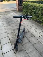 Trotinette électrique qui monte a du 30 35km, Enlèvement, Utilisé