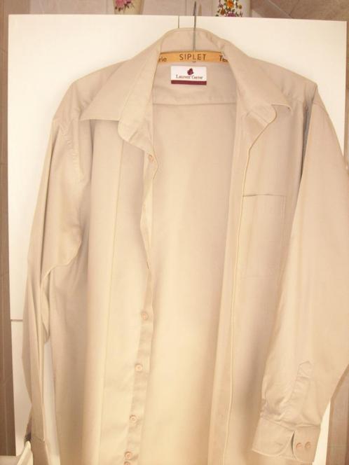 Chemise de marque + une voir description  5e pour les 2, Kleding | Heren, Overhemden, Nieuw, Beige, Ophalen