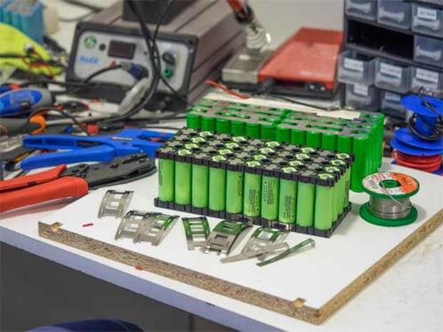 Réparation, reconditionnement pack batterie Lithium Li-ion, Fietsen en Brommers, Steps, Zo goed als nieuw, Overige typen, Ophalen