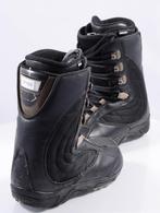 Chaussures de snowboard 37 38.5 EU DEELUXE BASIC R, noires, Sports & Fitness, Envoi, Utilisé, Chaussures