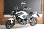 honda NC750X, 750 cm³, Plus de 35 kW, 2 cylindres, Particulier