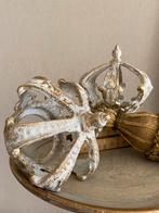 2 kroontjes Brocante decoratie patina decoration gietijzer, Ophalen of Verzenden