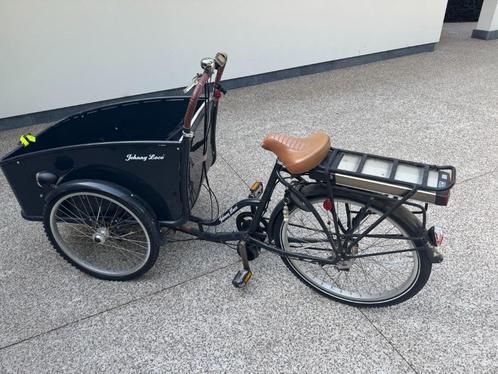 Electrische bakfiets, Fietsen en Brommers, Fietsen | Bakfietsen, Gebruikt, Johnny Loco, 3 kinderen, Elektrisch, Ophalen