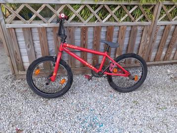 Vélo Wipe 100 (Type BMX) - 20 pouces disponible aux enchères