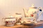 Antiek koffieservies met bloemen — porselein — 8 personen, Antiek en Kunst, Ophalen
