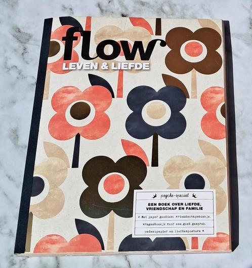 Flow -  leven & liefde, Boeken, Esoterie en Spiritualiteit, Nieuw, Instructieboek, Overige onderwerpen, Ophalen of Verzenden