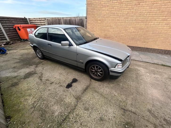 BMW E36 compact onderdelen, Auto's, BMW, Particulier, 3 Reeks, Airconditioning, Benzine, Overige carrosserie, 3 deurs, Automaat